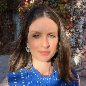 Meet your Posher, Isadora